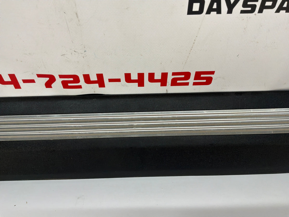 2014 Chevy SS Sedan RH Passenger Front Door Scuff Sill Plate Panel Trim OEM
