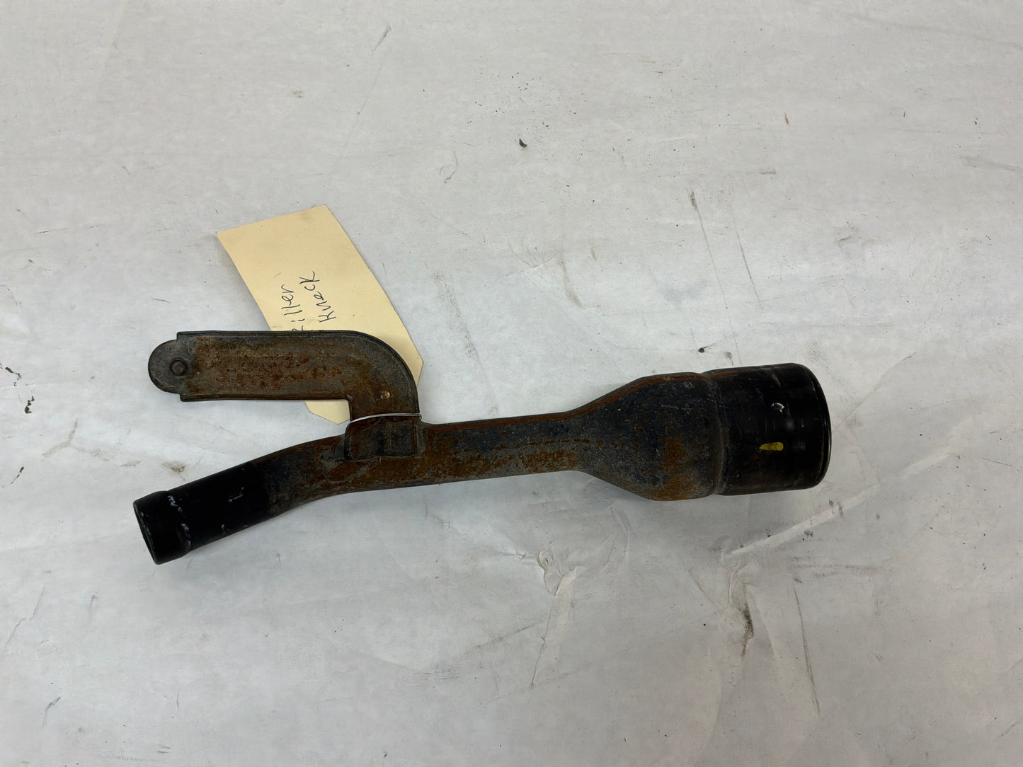 Filler neck - Day's Parts Yard