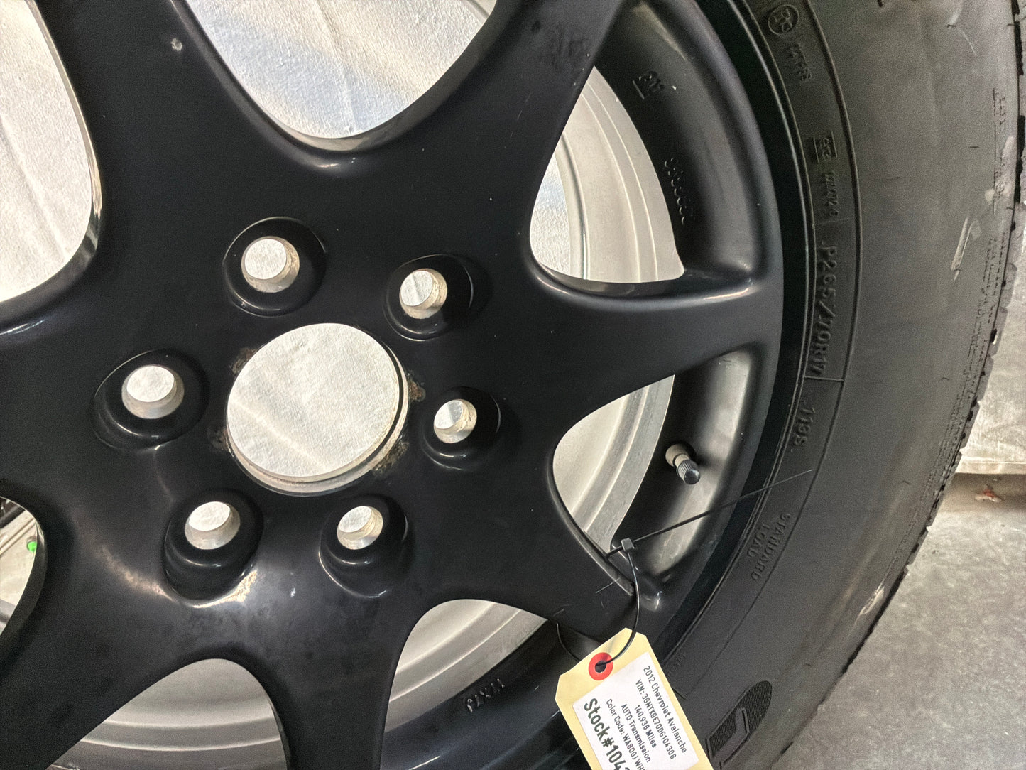 2012 Chevy Avalanche Goodyear Spare Tire 265/70R17