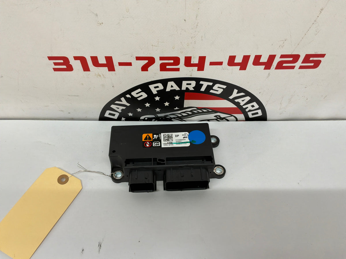2016 Chevy SS Sedan Air Bag Airbag Control Diagnostic Module OEM