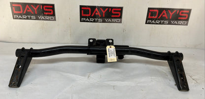 2002 Cadillac Escalade EXT Rear Tow Trailer Hitch Receiver OEM