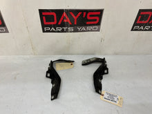 Hood hinges - Day's Parts Yard