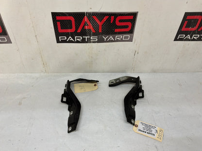 Hood hinges - Day's Parts Yard