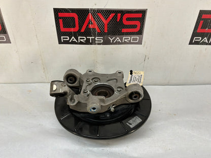 2014 Chevy Camaro LH Driver Rear Suspension Spindle Knuckle Hub Wheel Bearing OEM