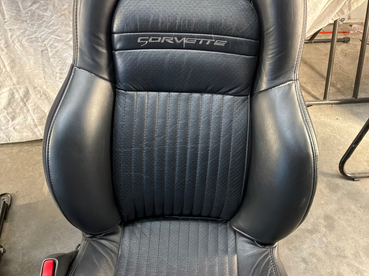 2002 Chevy C5 Corvette Convertible Seats RH & LH Front Black Leather Seats OEM