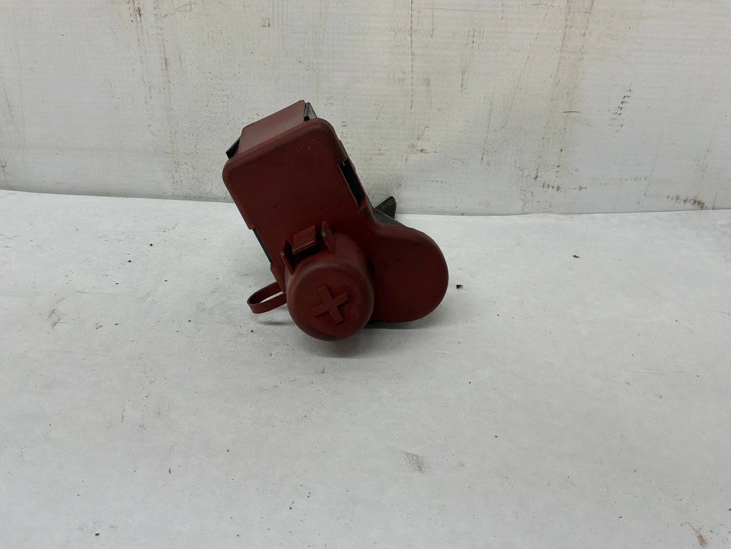 2008 Pontiac G8 GT Battery Positive Jump Starter Post Terminal Cover OEM