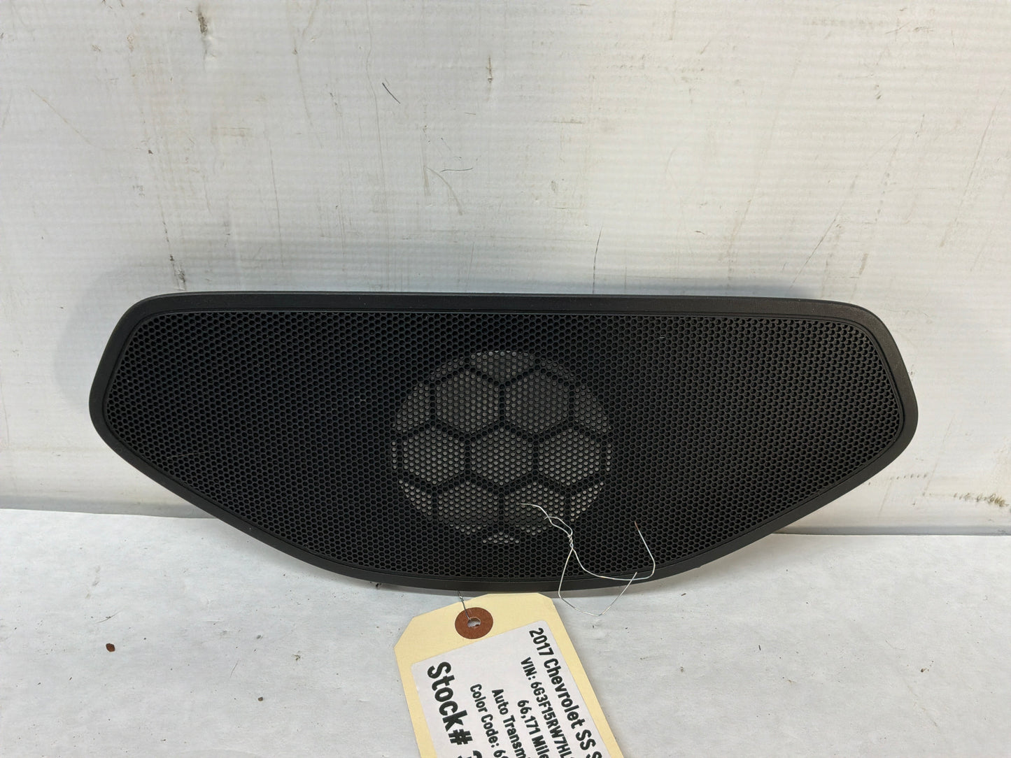 2017 Chevy SS Sedan Center Dash Speaker Grille Cover OEM