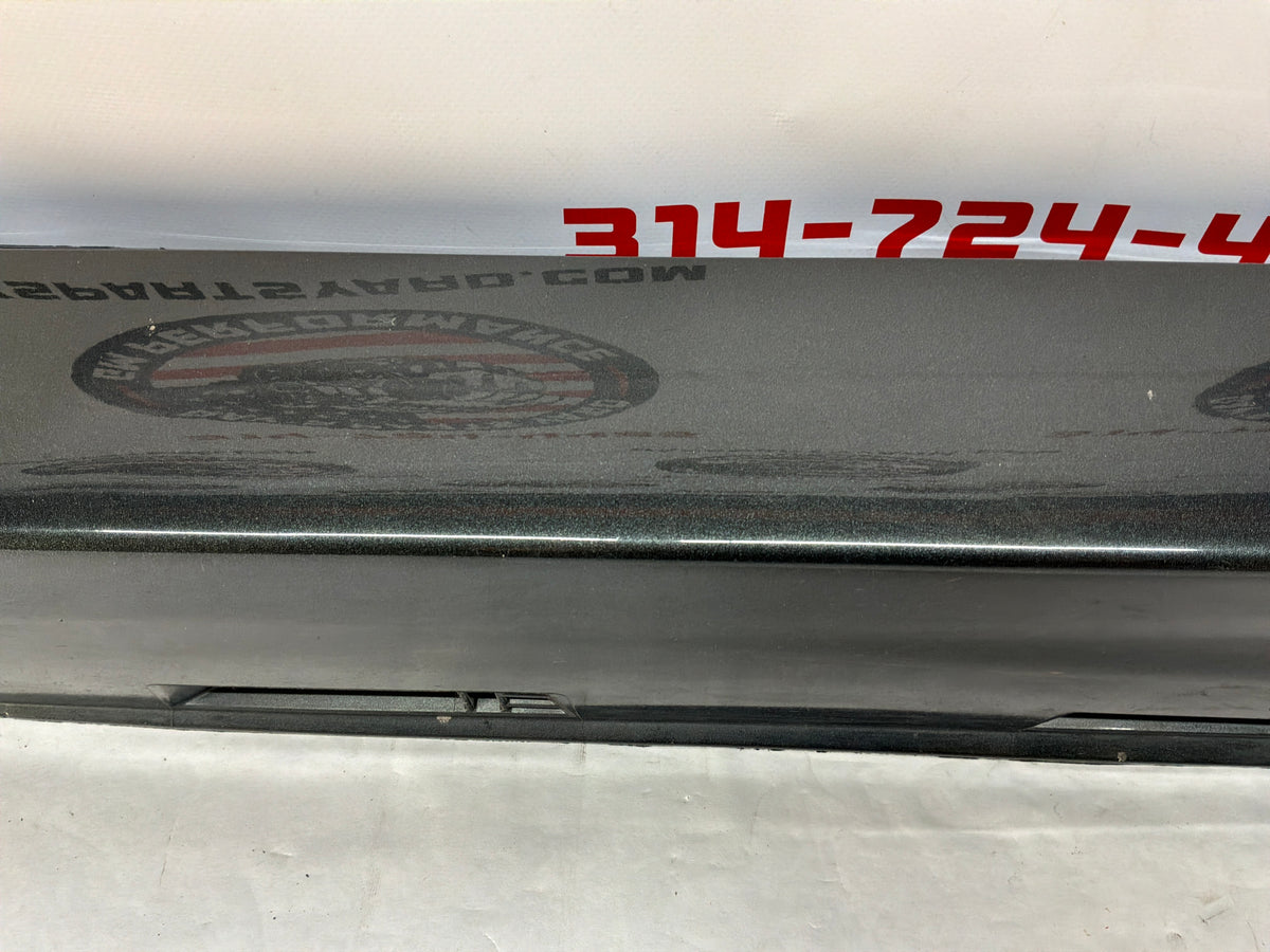 2017 Chevy SS Sedan LH Driver Rocker Molding Side Skirt Panel Trim Gray OEM