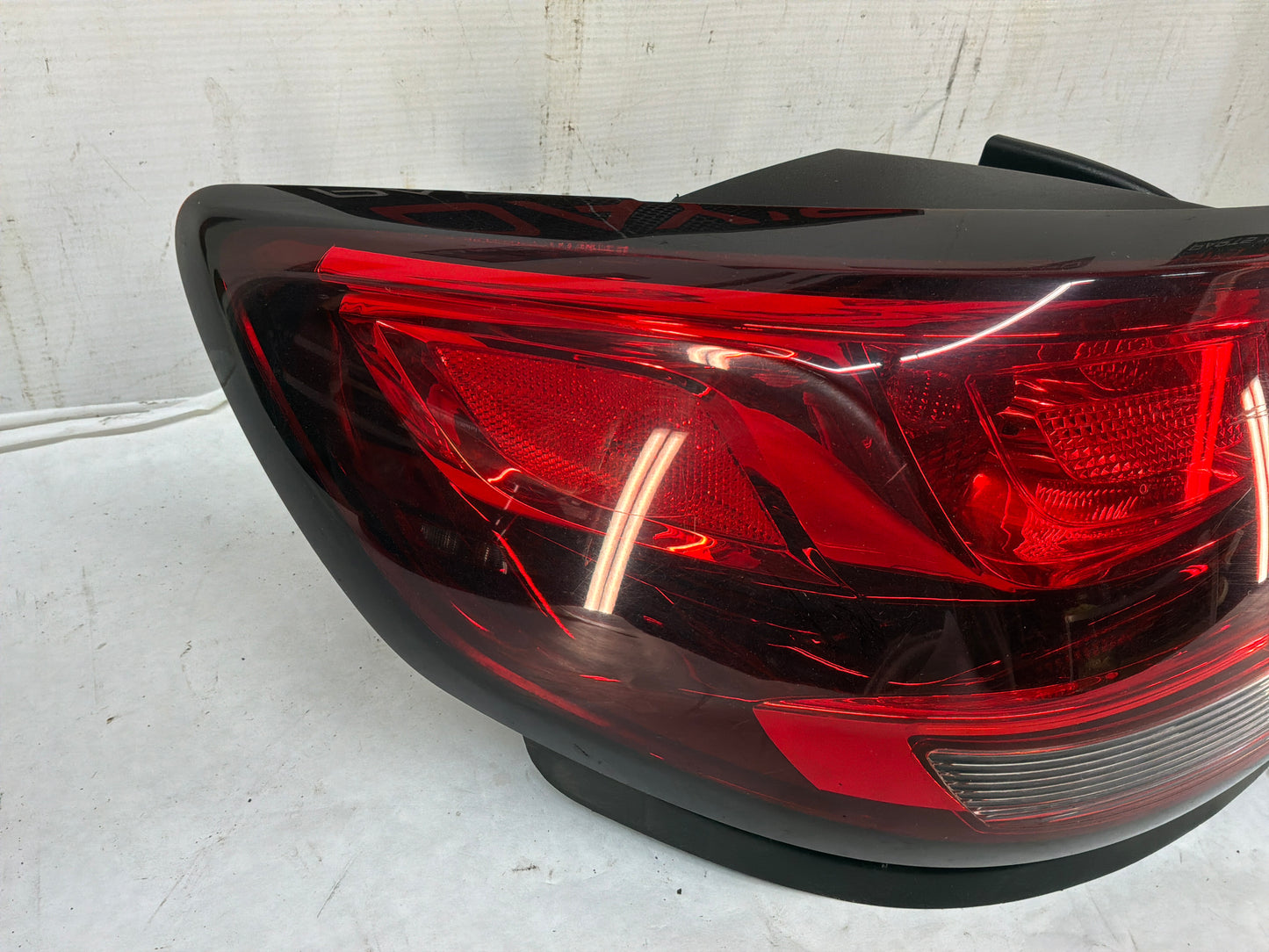 2017 Chevy SS Sedan LH Driver Outer Tail Light Taillight Stop Lamp OEM