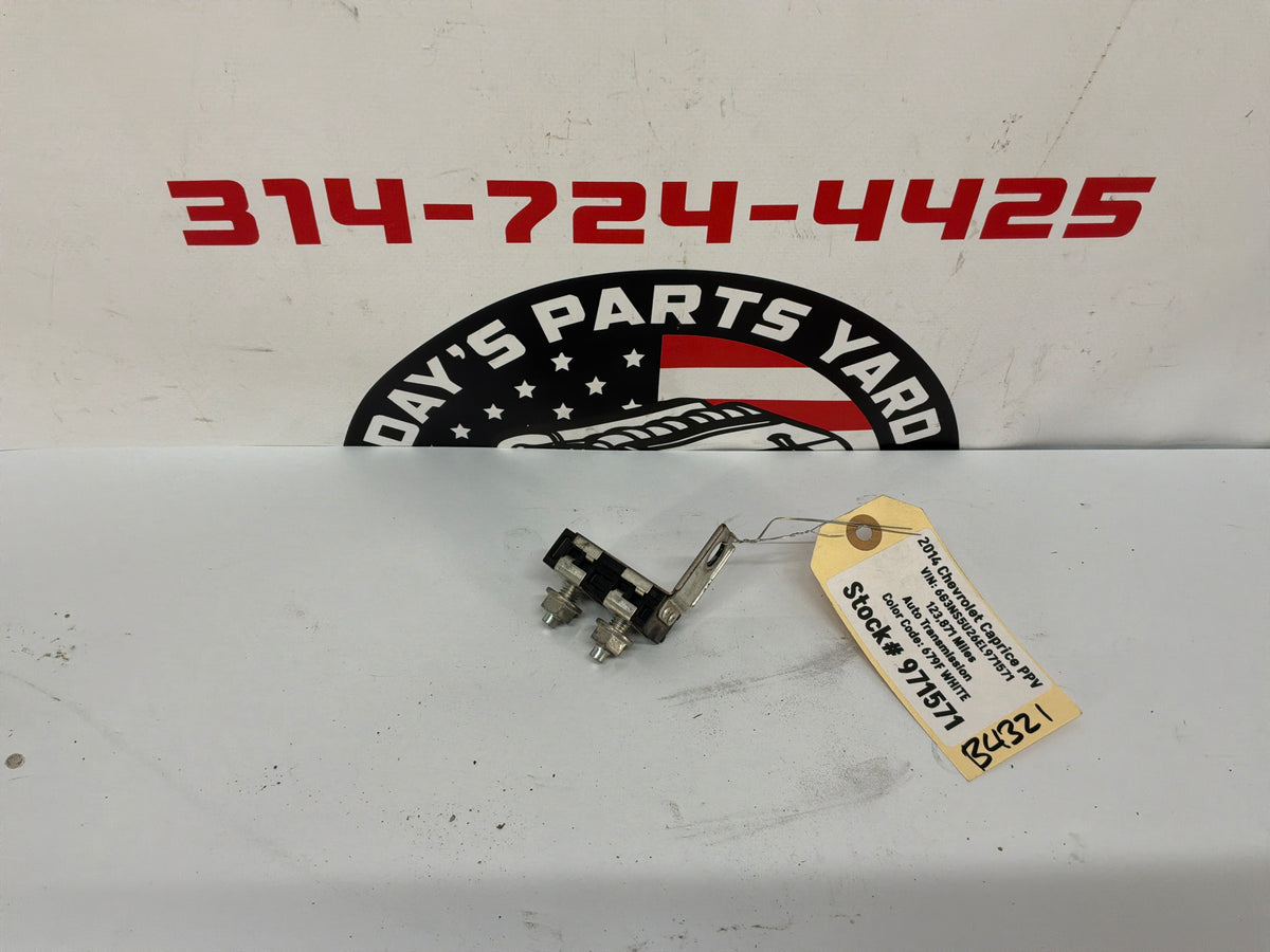 2014 Chevy Caprice PPV Jump Starter Post Positive Battery Circuit Fuse OEM