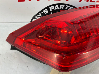 2016 Cadillac CTS-V RH Passenger Tail Light Taillight Stop Lamp OEM