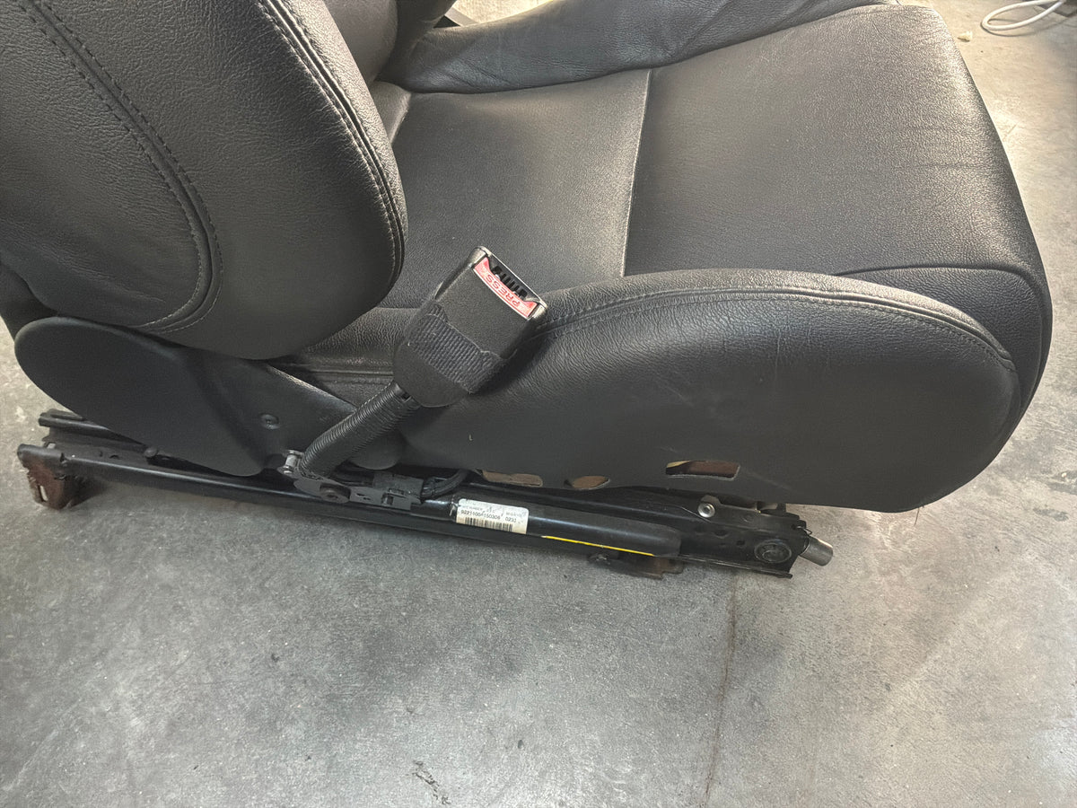2006 Pontiac GTO Black Leather Front and Rear Seats Set OEM