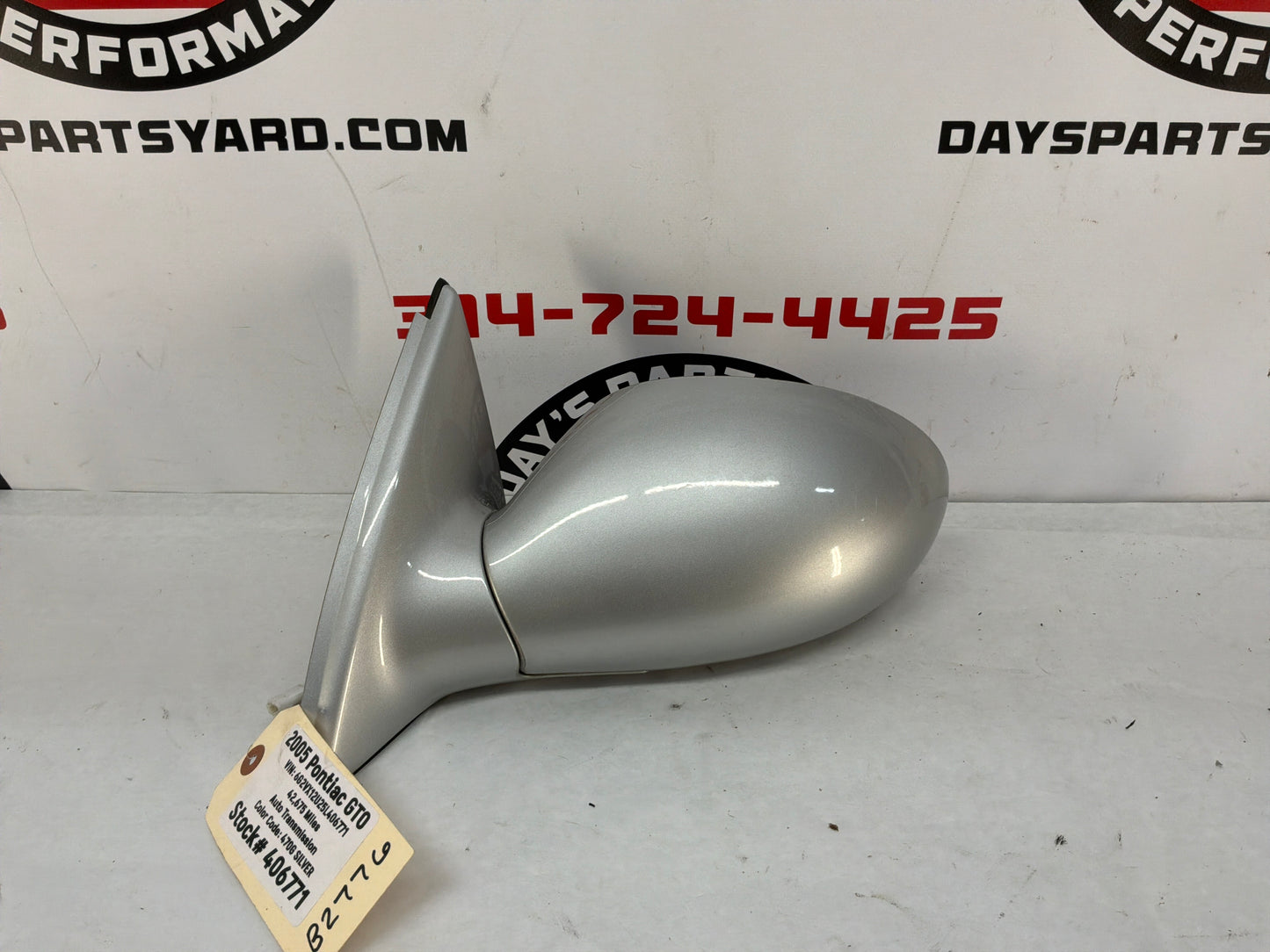 2005 Pontiac GTO LH Driver Exterior Side Mirror Silver OEM