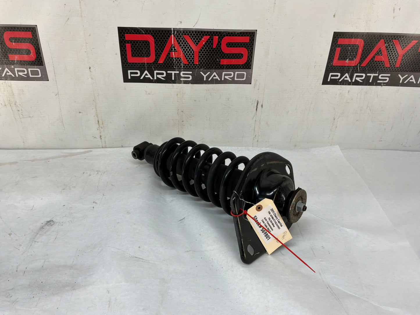 Rh rear shock - Day's Parts Yard