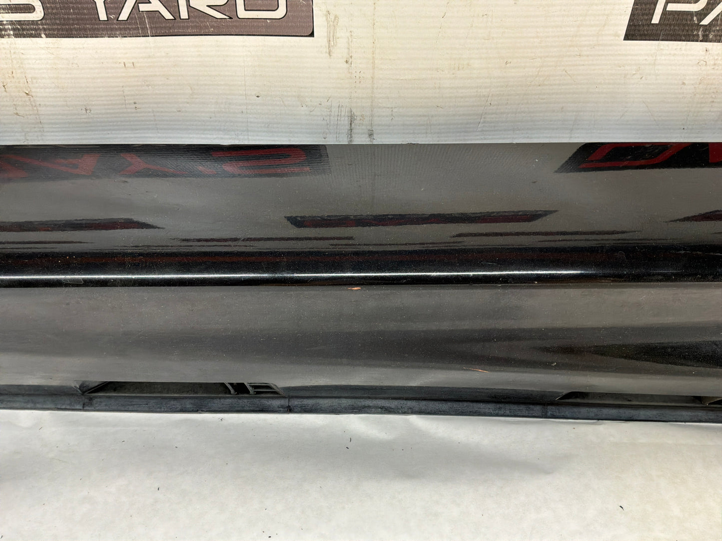 2008 Pontiac G8 GT RH Passenger Rocker Molding Side Skirt Panel Trim Black OEM