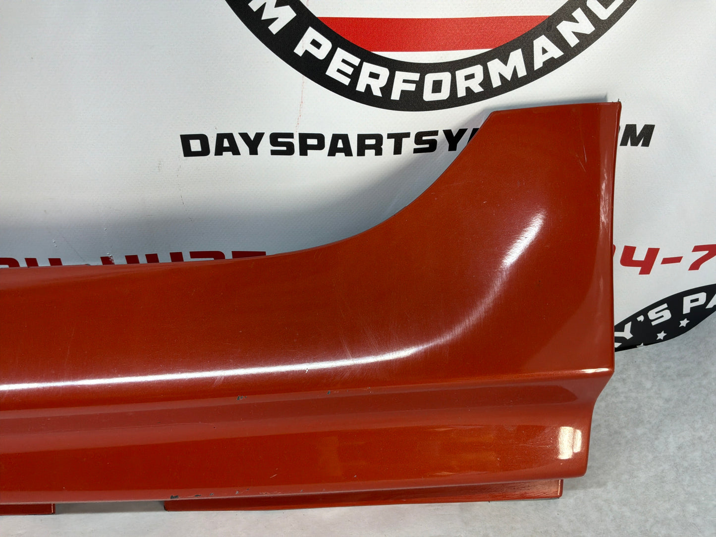 2008 Pontiac G8 Base LH Driver Rocker Molding Side Skirt Panel Trim Orange OEM