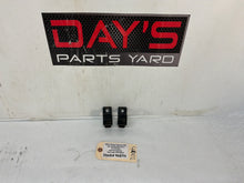 Sway bar brackets - Day's Parts Yard