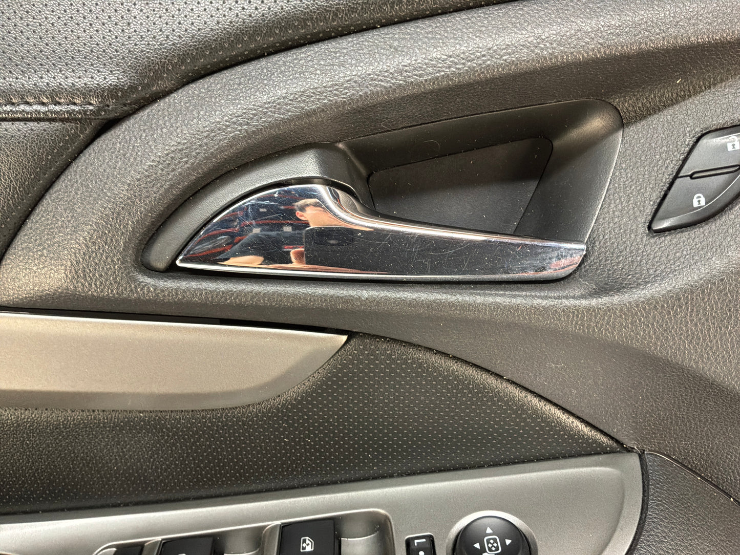 2014 Chevy Caprice PPV LH Driver Front Interior Door Panel Trim OEM