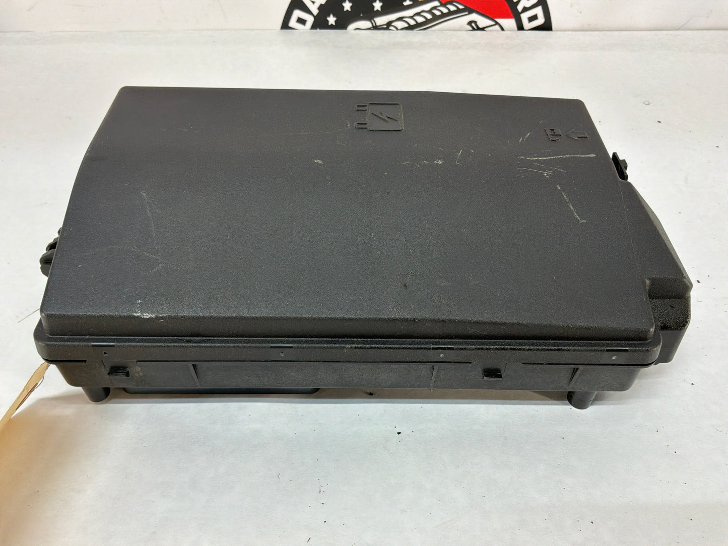 2015 Chevy Camaro SS 1LE Engine Bay Accessory Wiring Junction Fuse Relay Box Block OEM