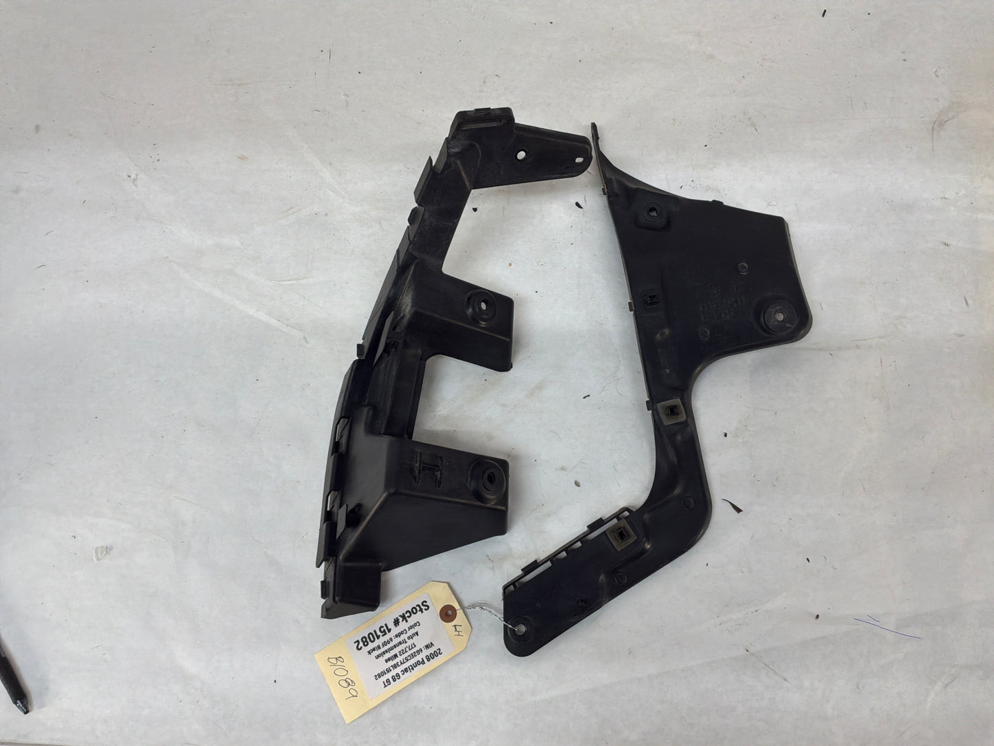 2008 Pontiac G8 GT LH Driver Bumper Brackets Guides Supports Mounts OEM