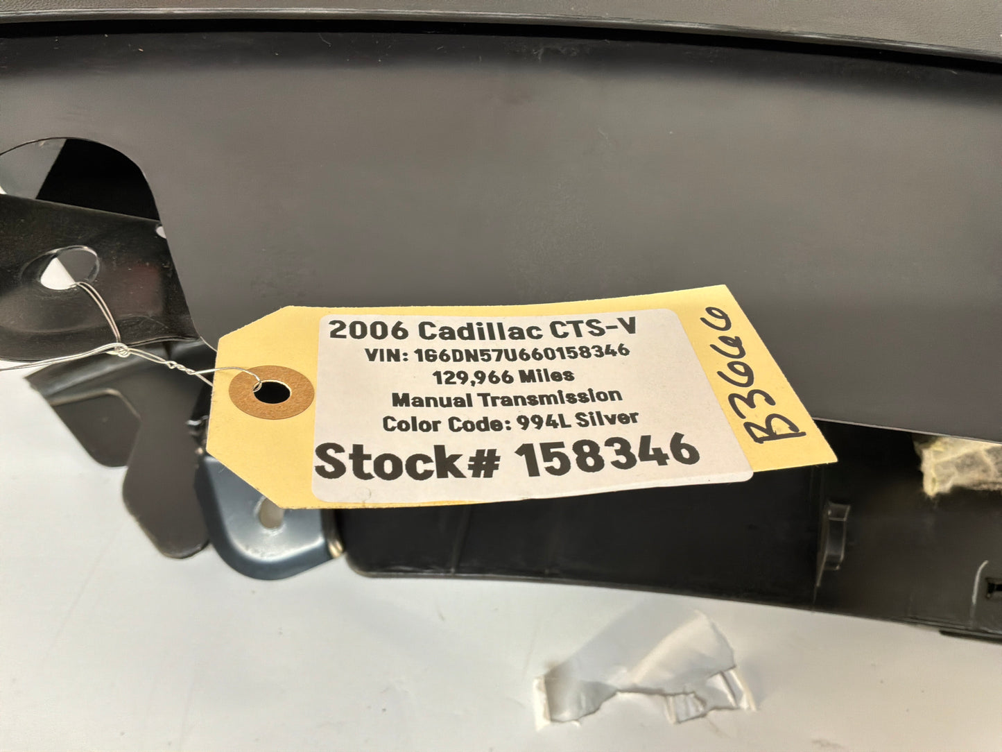 2006 Cadillac CTS-V Center Console Armrest OEM