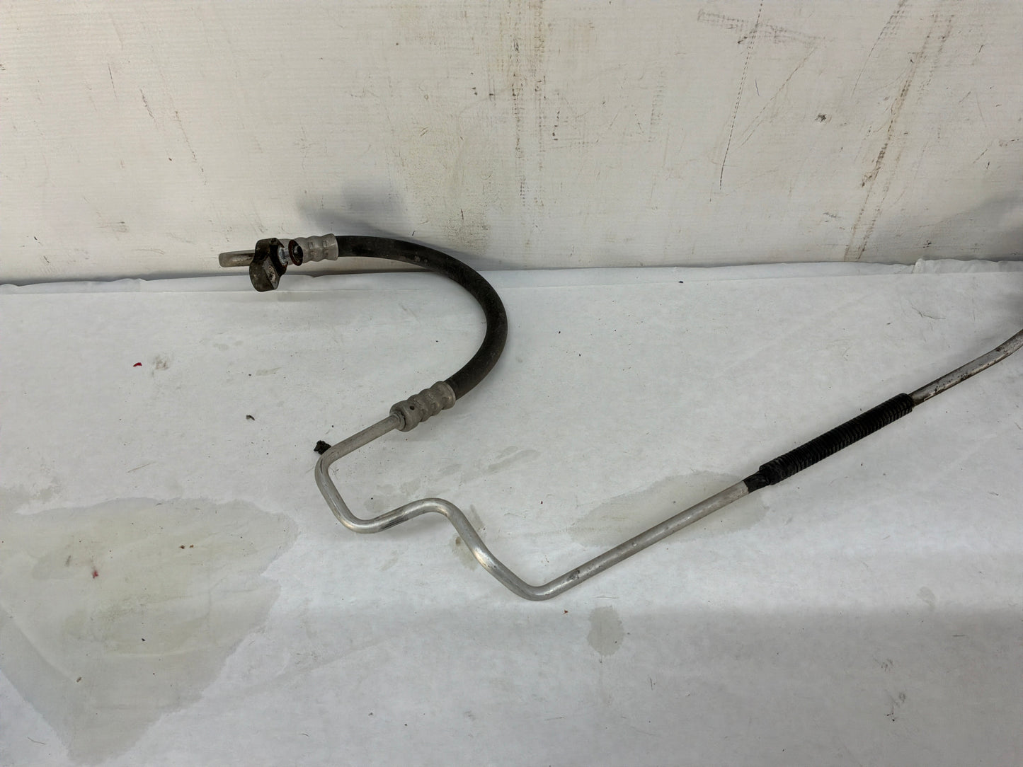 2014 Chevy Caprice PPV AC Air Conditioner Line Hose Tube OEM