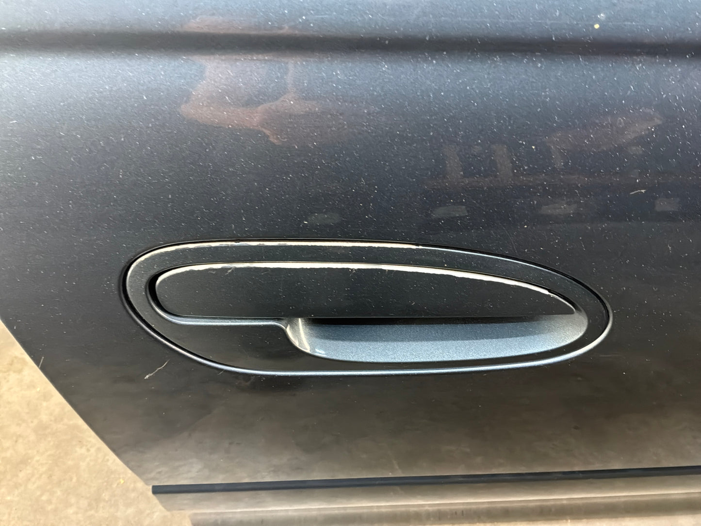 2006 Pontiac GTO RH Passenger Exterior Door OEM