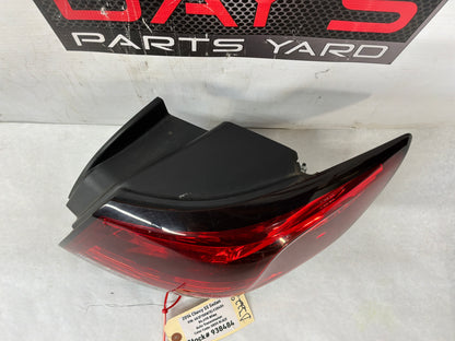 Taillight - Day's Parts Yard