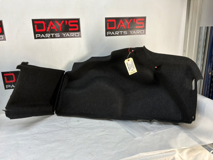 Trunk liner side carpet