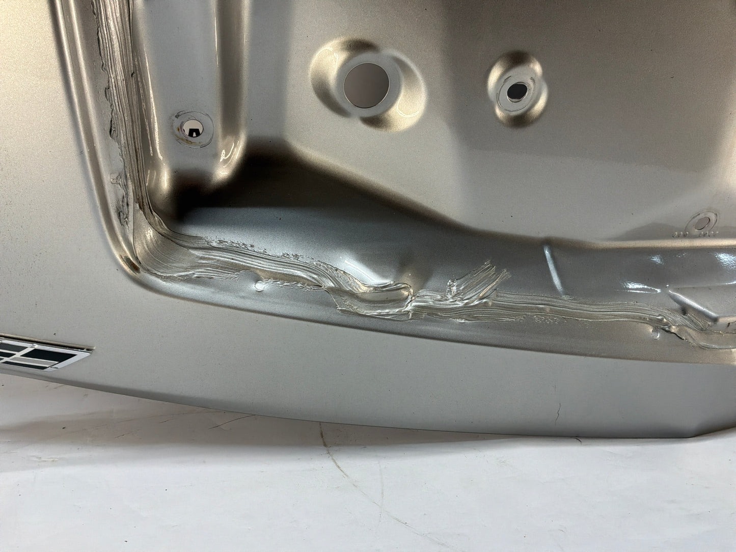 2006 Cadillac CTS-V Trunk Lid Assembly OEM Silver