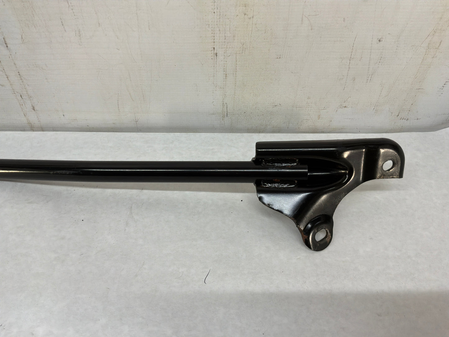 2006 Pontiac GTO Suspension Strut Tower Brace OEM