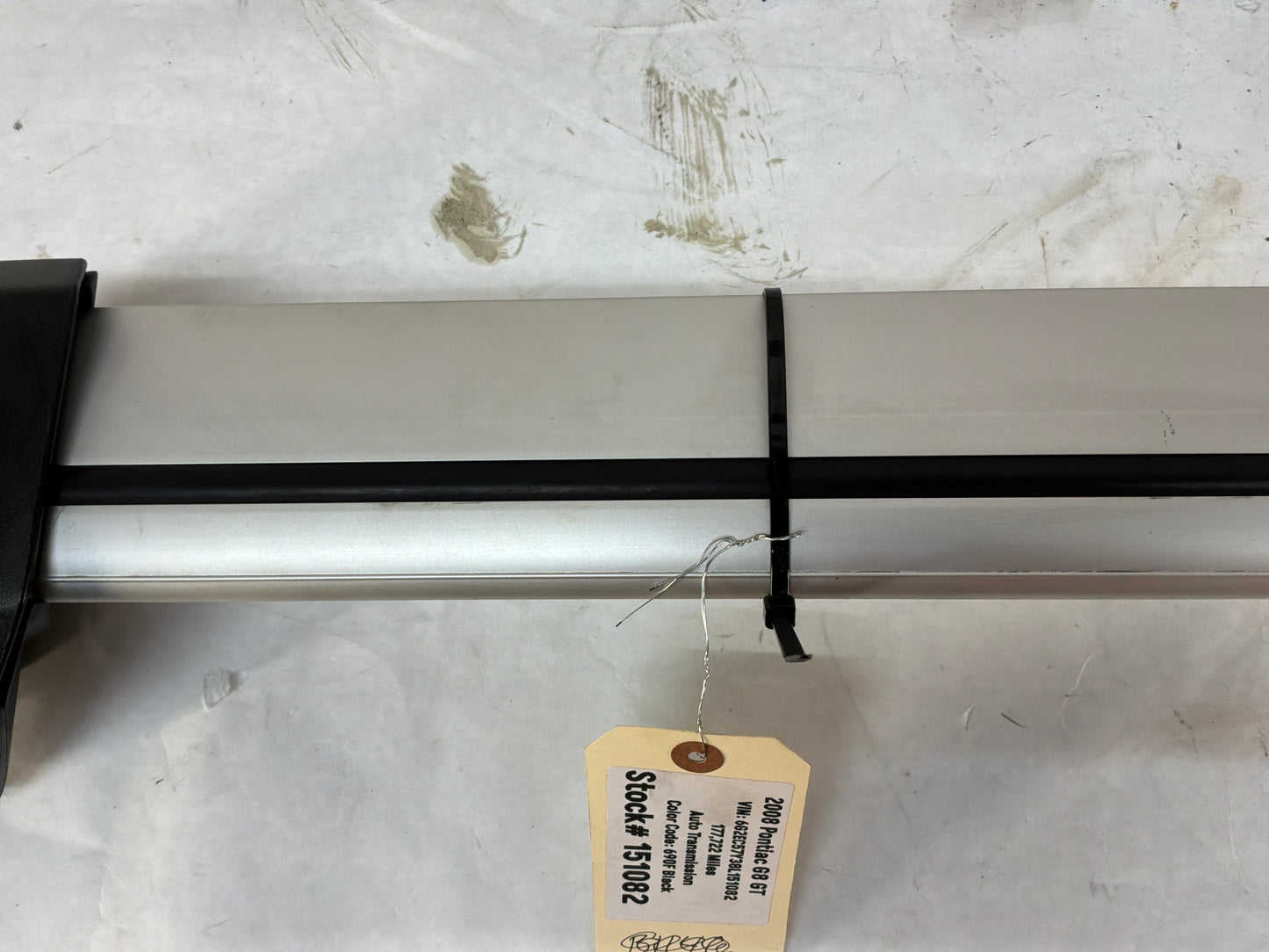 2008-09 Pontiac G8 GT 2014-17 Chevy SS Sedan Holden Roof Cross Rail Rack OEM