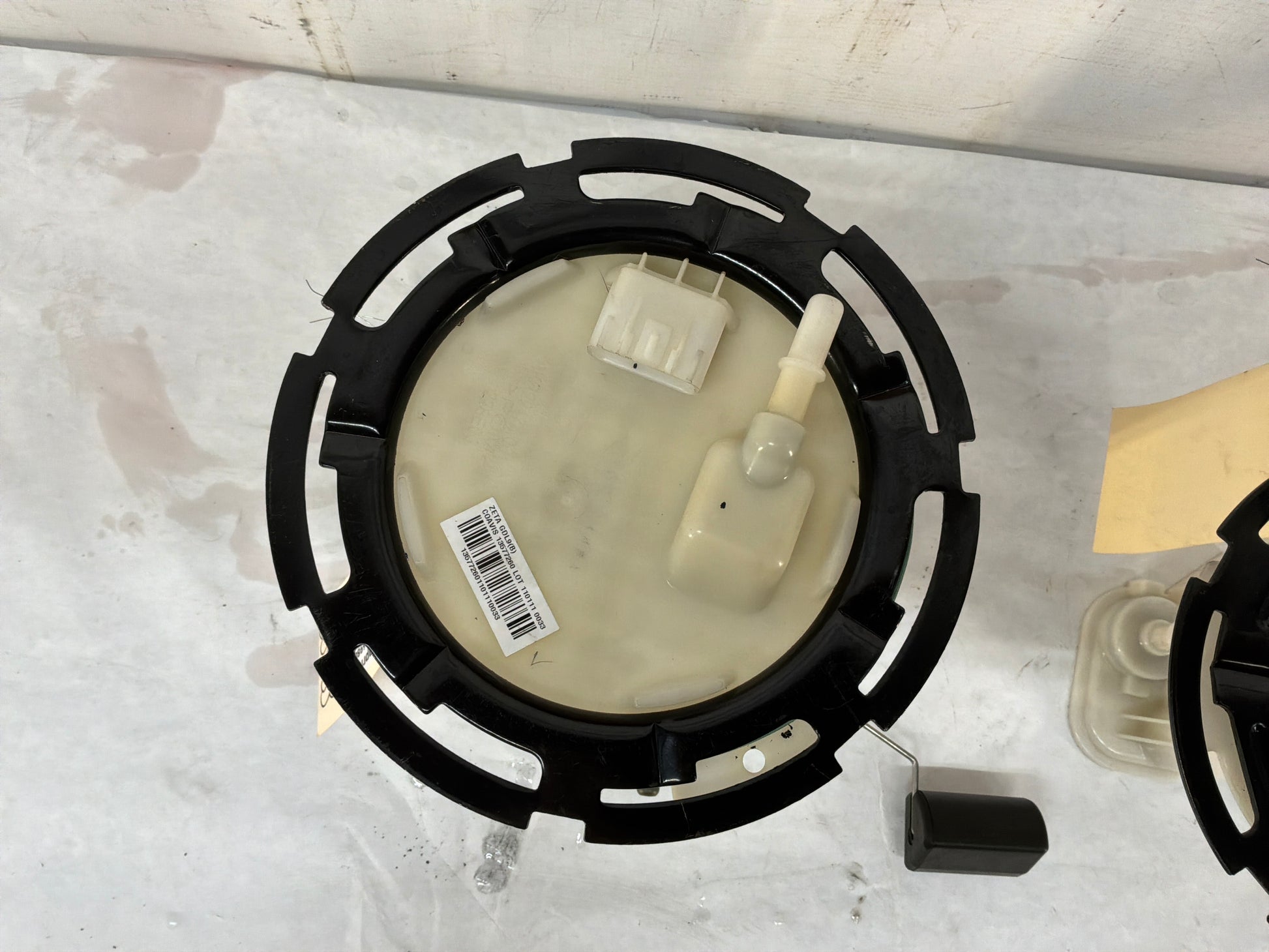 Fuel pump - Day's Parts Yard