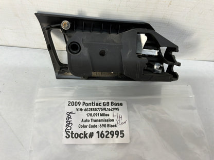 Lh rear door handle - Day's Parts Yard