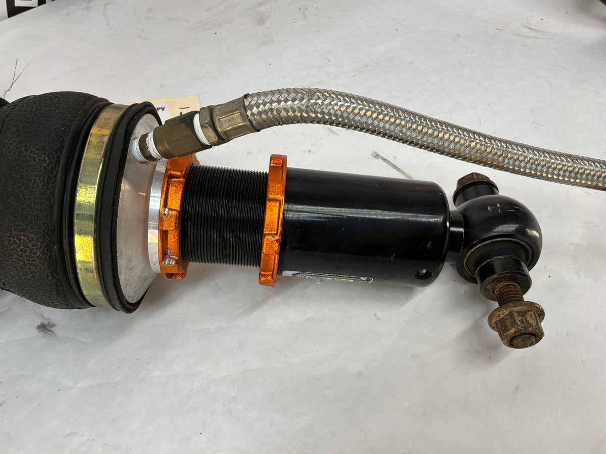 2016 Chevy Caprice PPV RH & LH Rear Airmext Air Suspension Ride Struts Aftermarket