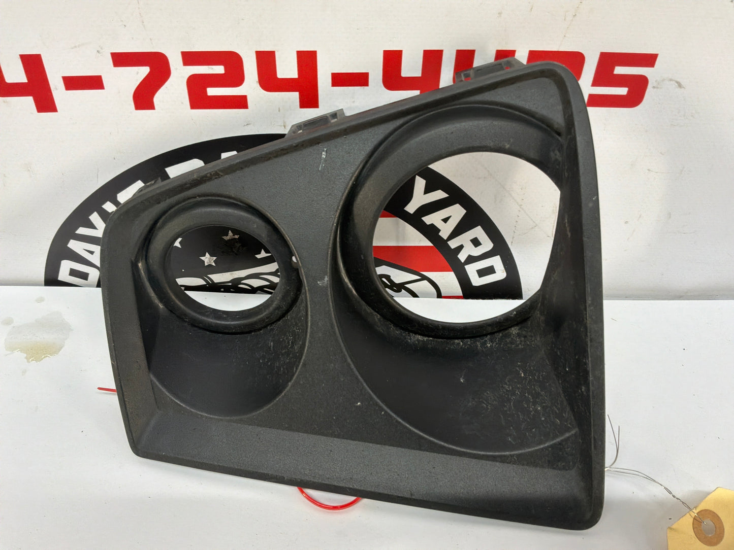 2013 Chevy Camaro ZL1 RH Passenger Fog Light Lamp Bezel OEM