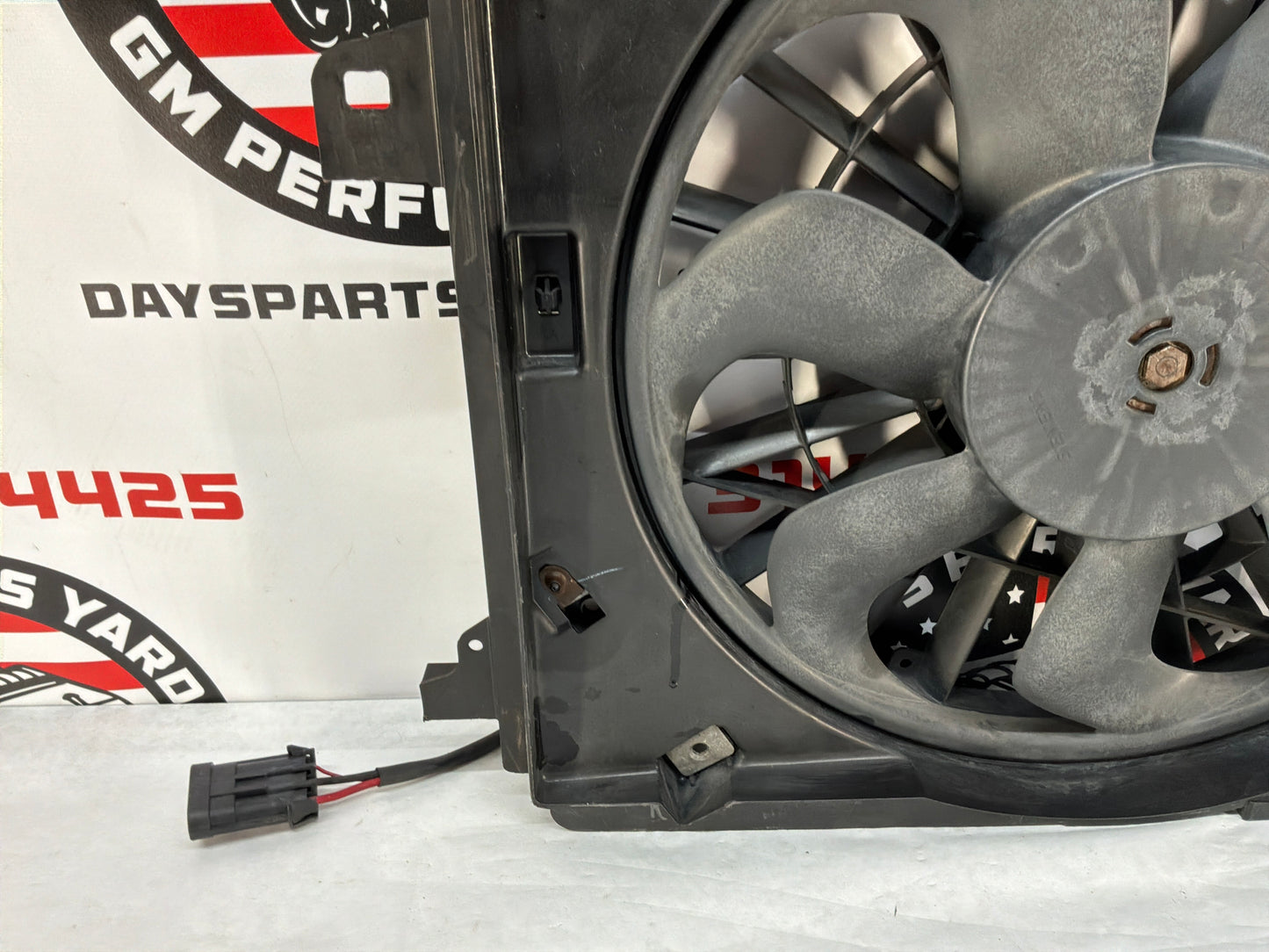 2007 C6 Corvette Convertible Radiator Electric Cooling Fans Assembly OEM
