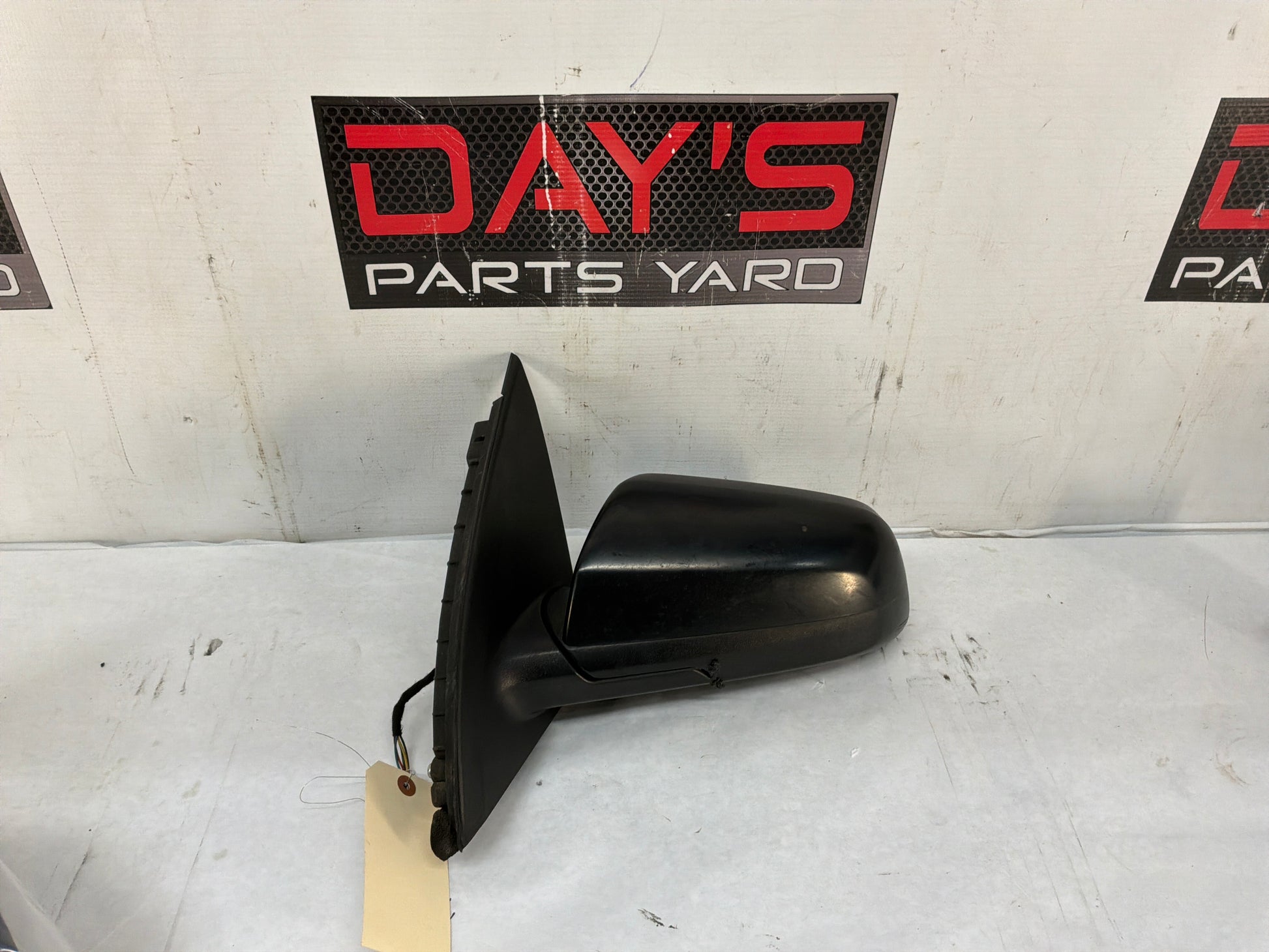Lh mirror - Day's Parts Yard
