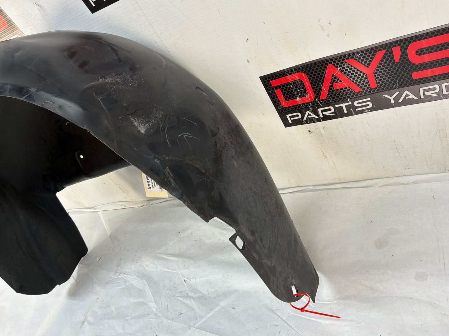 2008 Pontiac G8 GT RH Passenger Rear Fender Wheelhouse Well Liner OEM