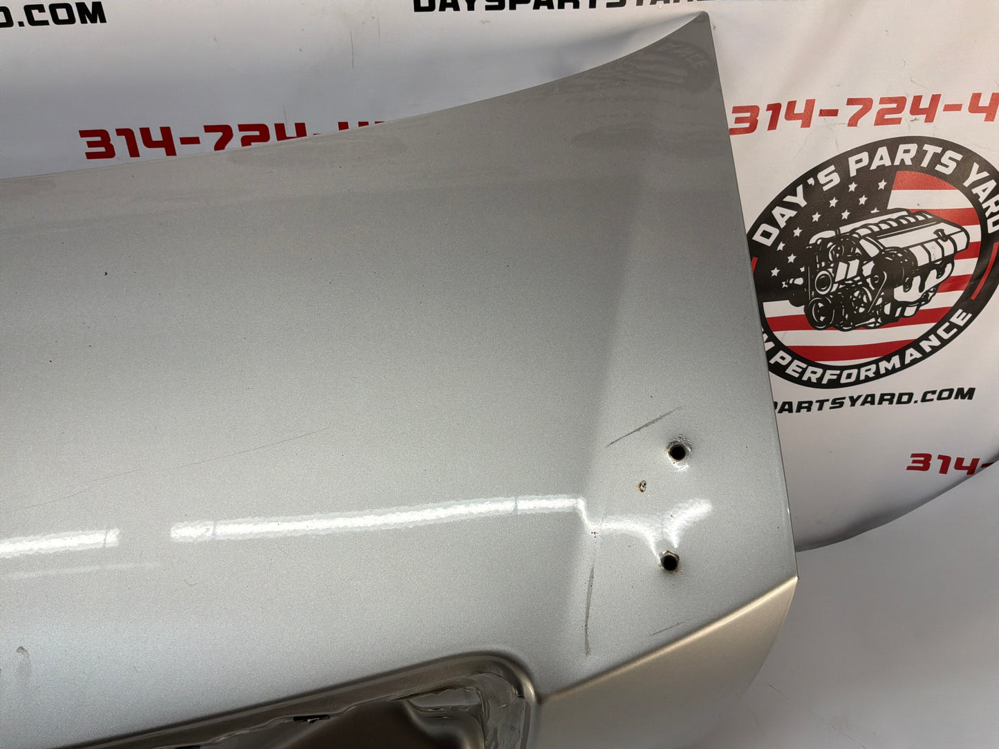 2006 Cadillac CTS-V Trunk Lid Assembly OEM Silver