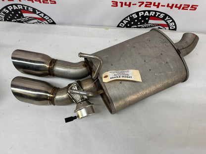 2013 Chevy Camaro 1LE RH & LH NNP Exhaust Mufflers OEM