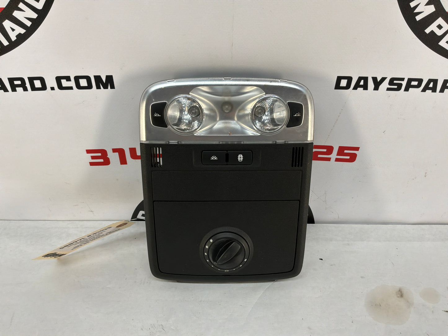 2008 Pontiac G8 Base Overhead Console Roof Dome Light Sunroof Switch Assembly OEM