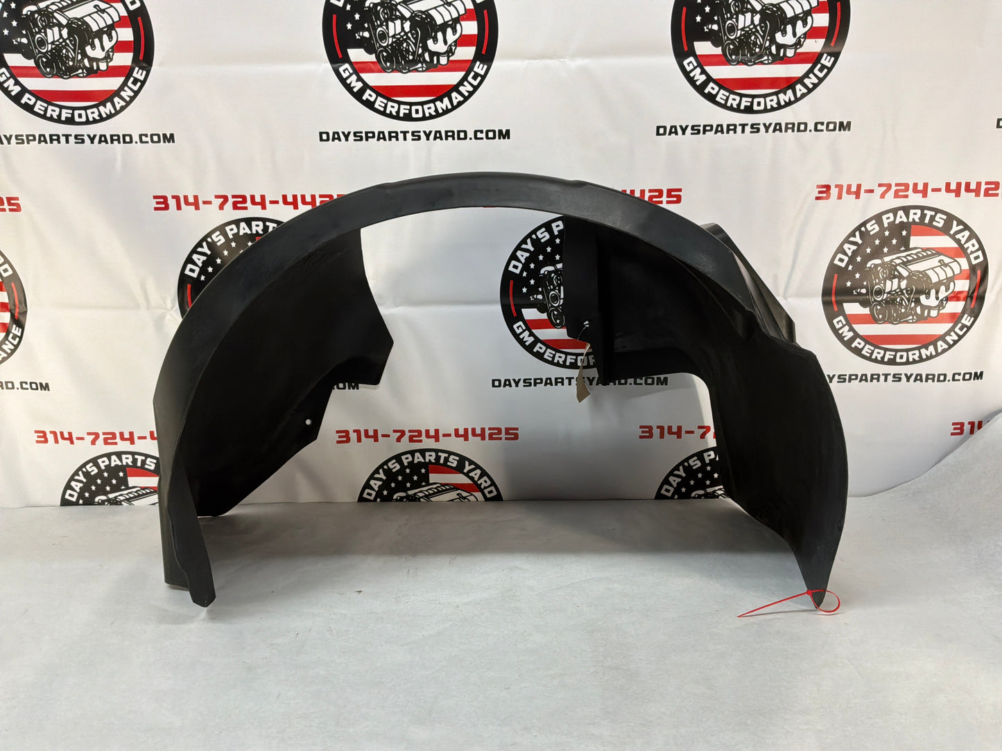 2013 Chevy Camaro 1LE RH Passenger Front Fender Wheel House Well Liner OEM