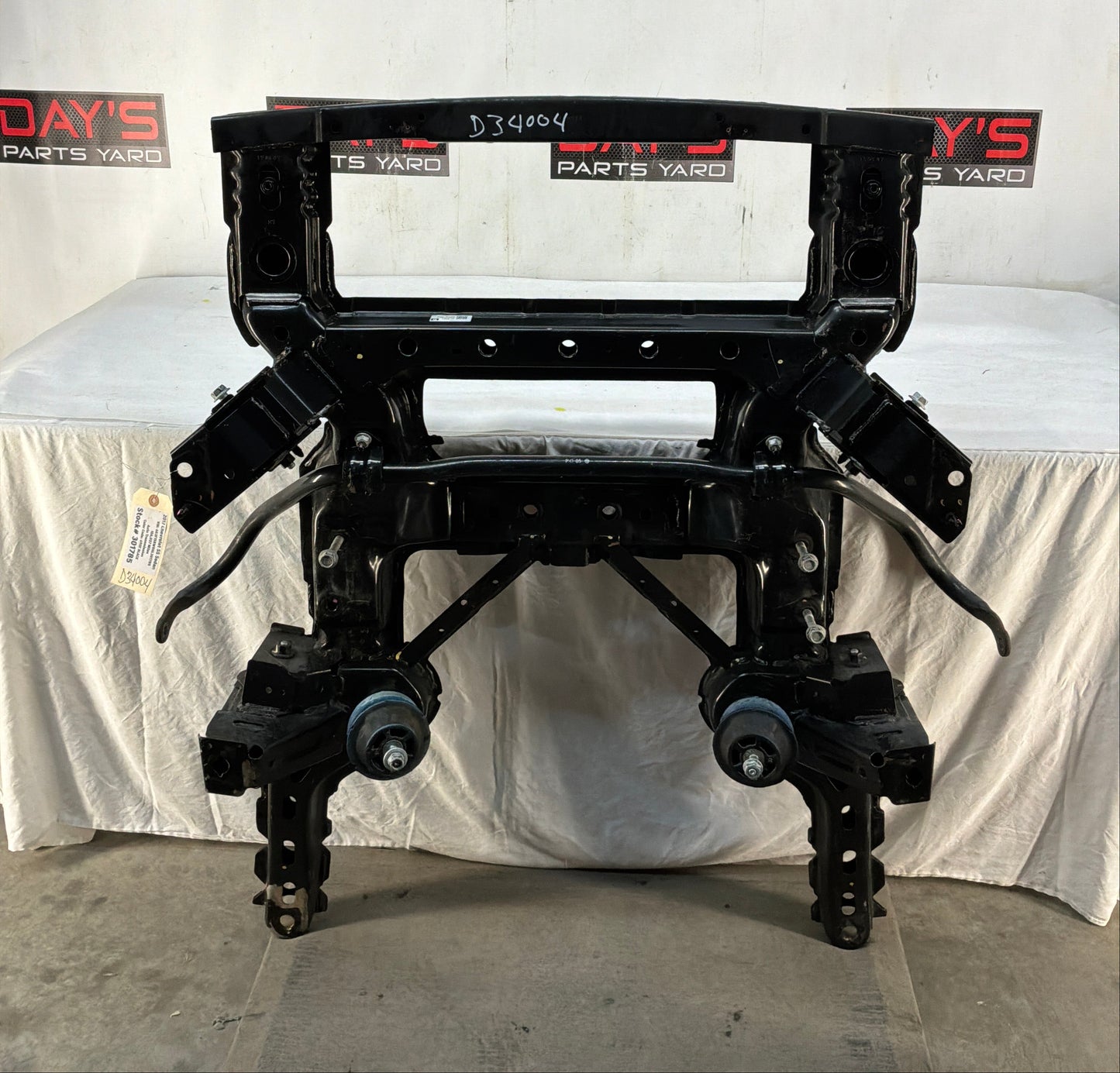 Front cradle - Day's Parts Yard