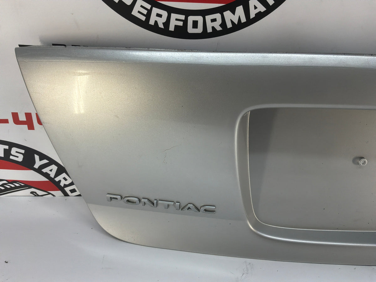 2006 Pontiac GTO Trunk Deck Lid Filler Insert Applique Panel Silver  OEM