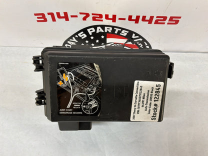 2007 C6 Corvette Convertible Under Hood Fuse Relay Wire Harness Junction Box Block OEM