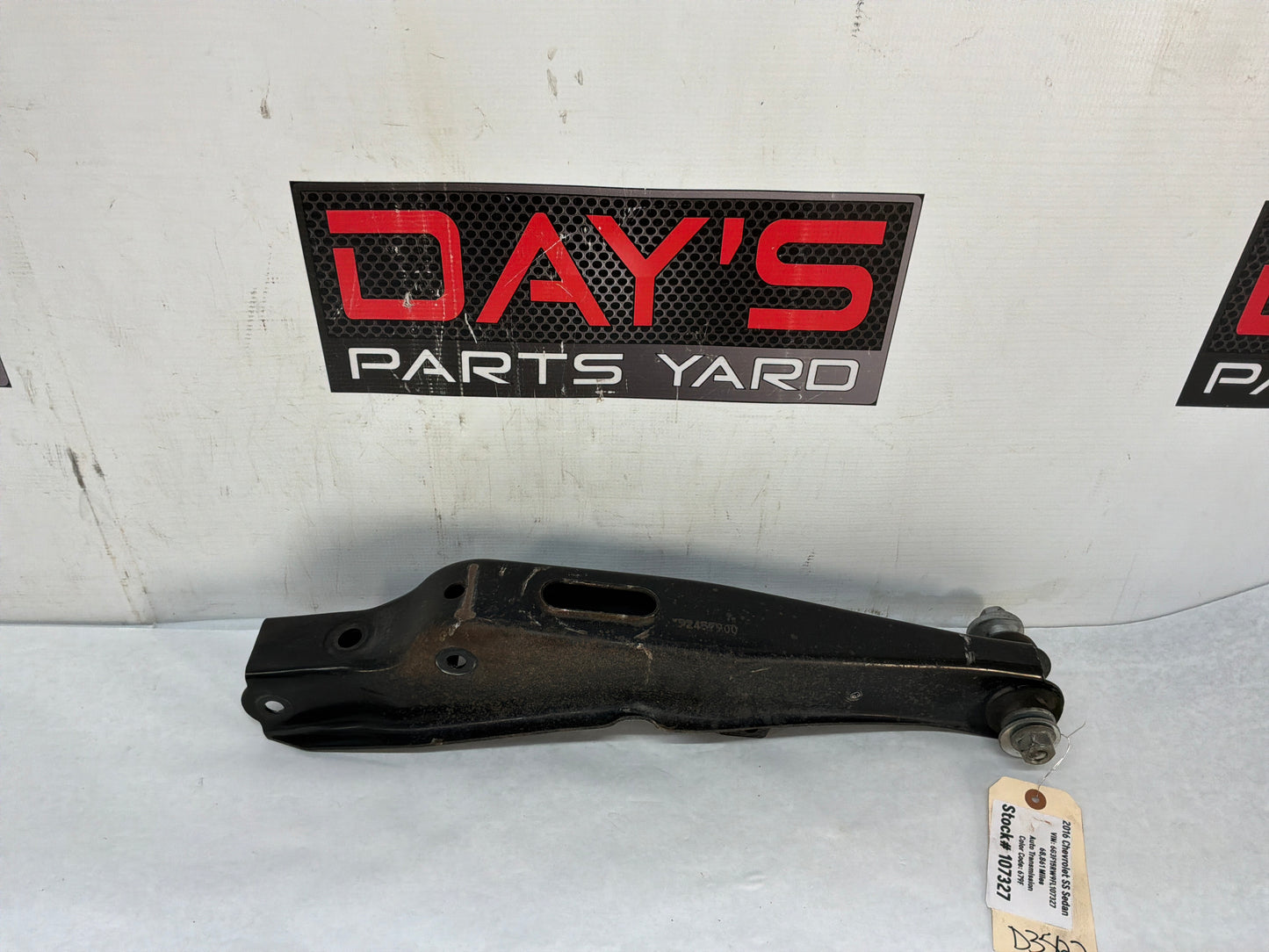 2015 Chevy SS Sedan LH Driver Rear Suspension Lower Control Arm OEM - Day's Parts Yard