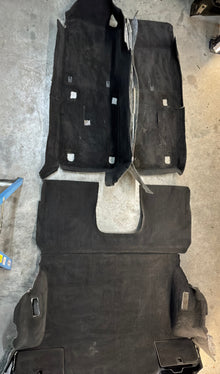 Complete floor carpet - Day's Parts Yard