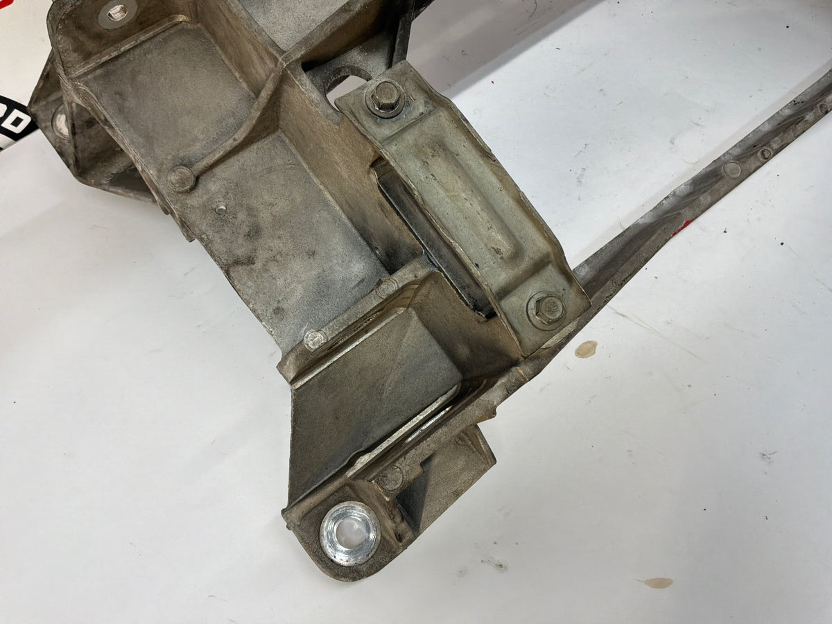 2002 Chevy C5 Corvette Convertible Rear Suspension Cradle Subframe Transmission Crossmember OEM