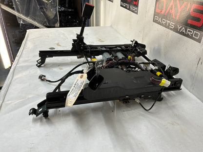 Lh front seat track - Day's Parts Yard